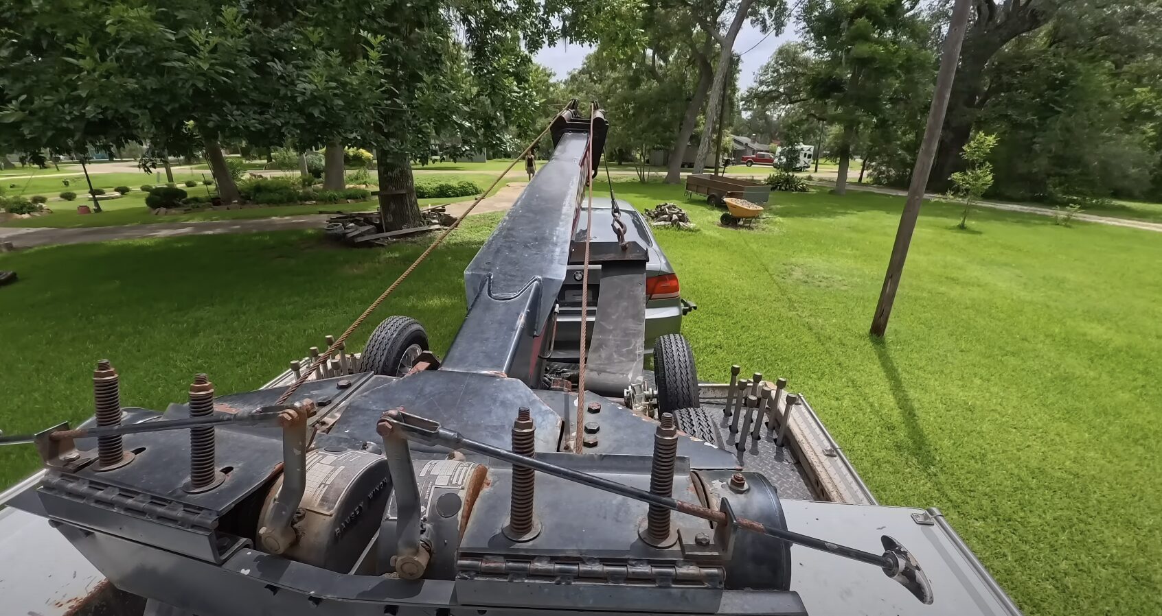 Professional towing equipment and safety measures used by experts